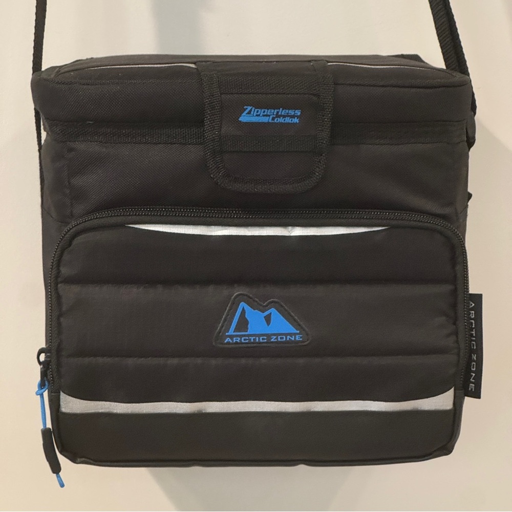 Arctic Zone Cooler Bag Black Blue Zipperless Top Flip Opem 6 Cans & Ice Pack
